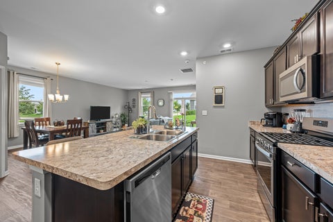 Tiny photo for 230 Sussex Court, North Aurora, IL 60542 (MLS # 12767496)