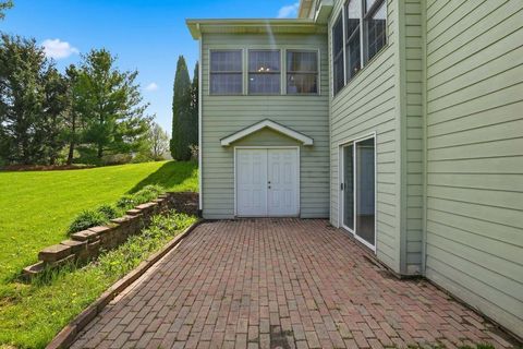 Tiny photo for 15911 Aspen Court, Huntley, IL 60142 (MLS # 12632799)