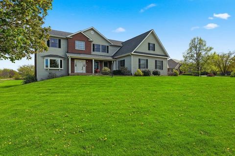 Tiny photo for 15911 Aspen Court, Huntley, IL 60142 (MLS # 12632799)