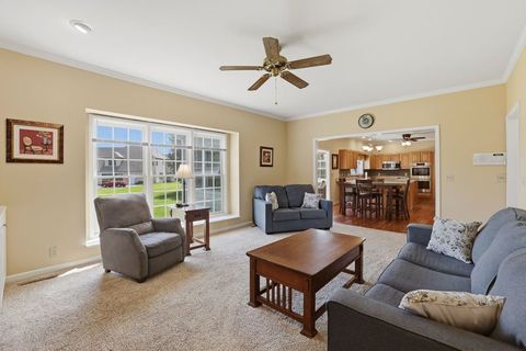 Tiny photo for 15911 Aspen Court, Huntley, IL 60142 (MLS # 12632799)
