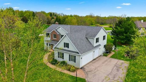 Tiny photo for 15911 Aspen Court, Huntley, IL 60142 (MLS # 12632799)