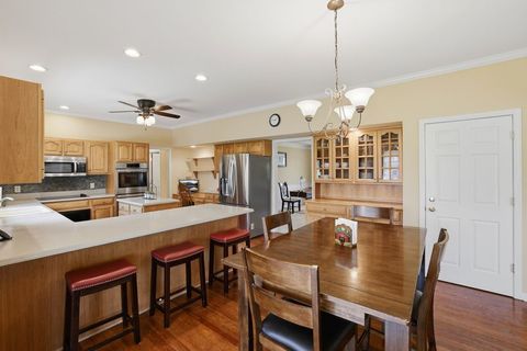 Tiny photo for 15911 Aspen Court, Huntley, IL 60142 (MLS # 12632799)