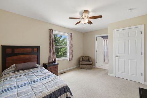 Tiny photo for 15911 Aspen Court, Huntley, IL 60142 (MLS # 12632799)