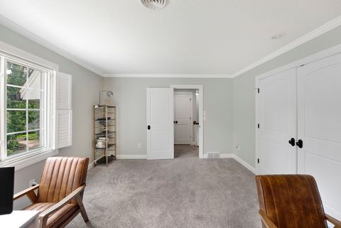 Tiny photo for 26 Briarwood Lane, Bettendorf, IA 52722 (MLS # 12603320)