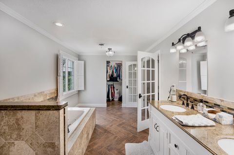 Tiny photo for 26 Briarwood Lane, Bettendorf, IA 52722 (MLS # 12603320)