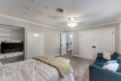 Tiny photo for 26 Briarwood Lane, Bettendorf, IA 52722 (MLS # 12603320)