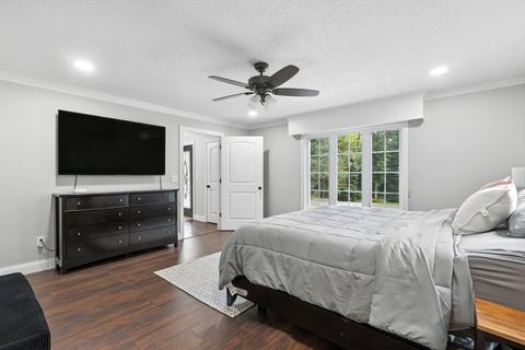 Tiny photo for 26 Briarwood Lane, Bettendorf, IA 52722 (MLS # 12603320)