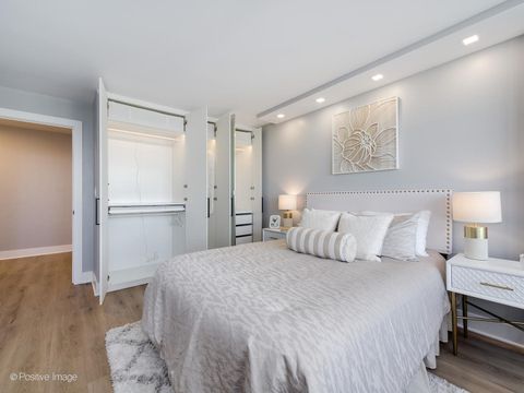 Tiny photo for 1560 N Sandburg Terrace #2403J, Chicago, IL 60610 (MLS # 12394644)