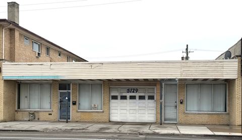 5129 W Diversey Avenue Chicago IL 60639