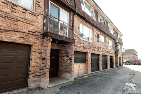 Tiny photo for 9708 Nottingham Avenue #11, Chicago Ridge, IL 60415 (MLS # 12470098)