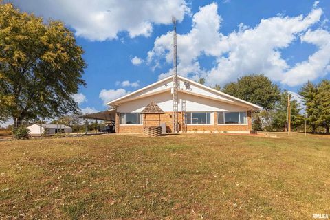 Tiny photo for 6694 SHAMROCK Road, Tamaroa, IL 62888 (MLS # EB460402)