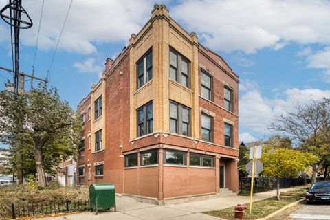 Photo of 2558 W Haddon Avenue #1, Chicago, IL 60622 (MLS # 12498366)