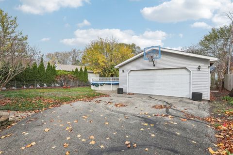 A home in Round Lake Heights