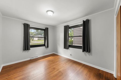 Tiny photo for 307 S Pierce Avenue, Wheaton, IL 60187 (MLS # 12711715)
