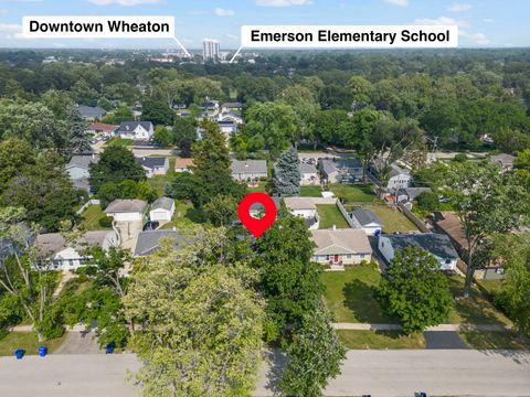Tiny photo for 307 S Pierce Avenue, Wheaton, IL 60187 (MLS # 12711715)