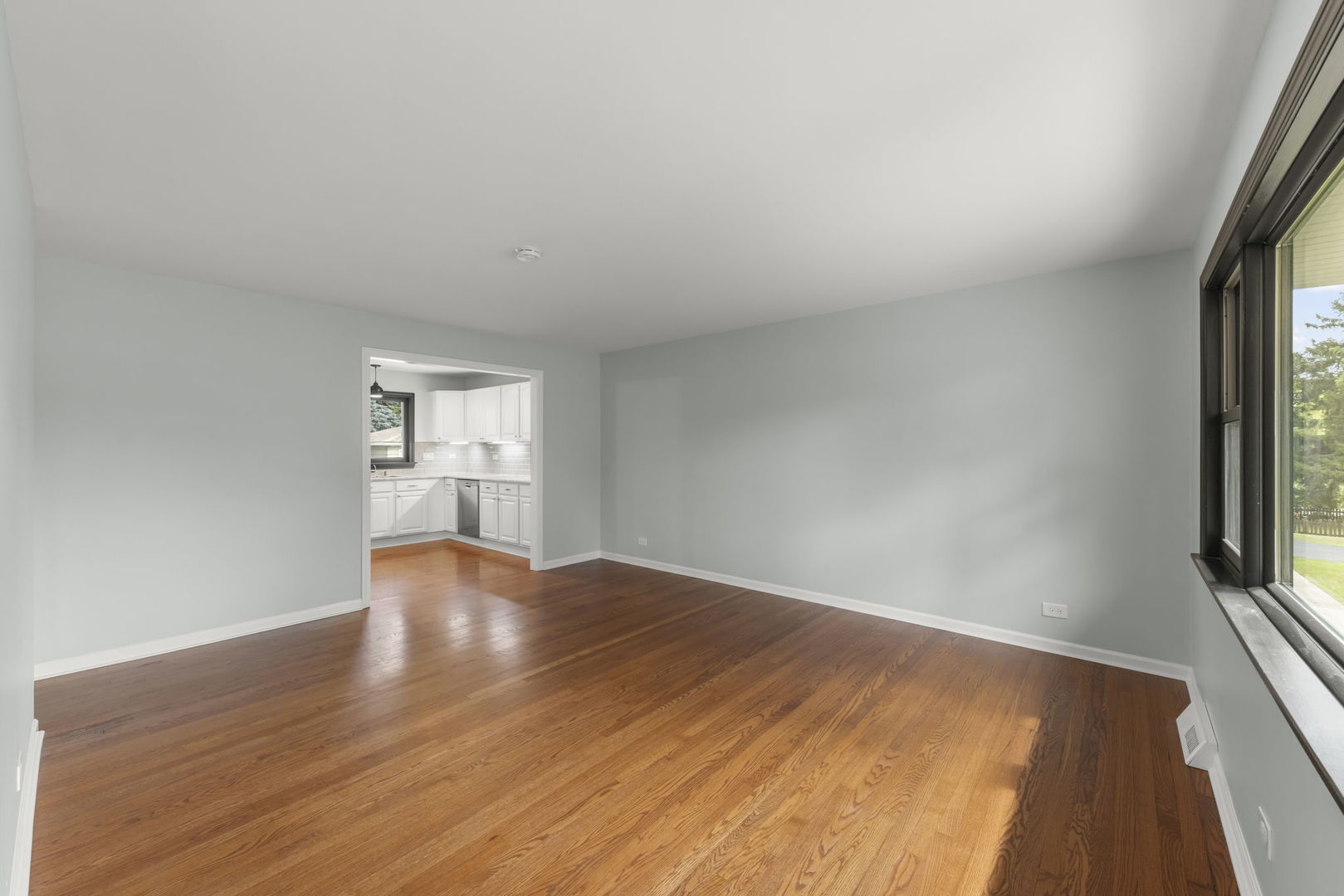 307 S Pierce Avenue