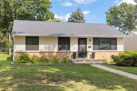 Photo of 307 S Pierce Avenue, Wheaton, IL 60187 (MLS # 12711715)