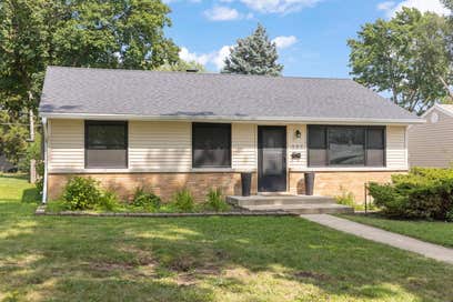 307 S Pierce Avenue Wheaton IL 60187