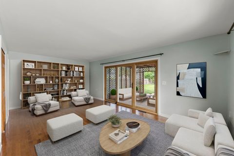 Tiny photo for 307 S Pierce Avenue, Wheaton, IL 60187 (MLS # 12711715)