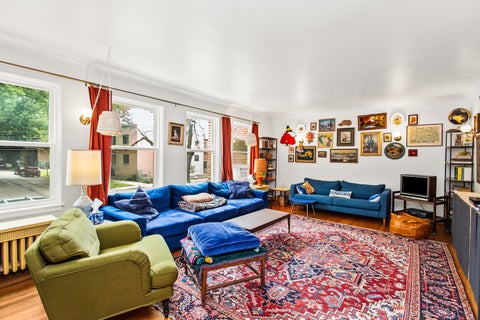 Tiny photo for 6140 N Hamilton Avenue #1S, Chicago, IL 60659 (MLS # 12674195)