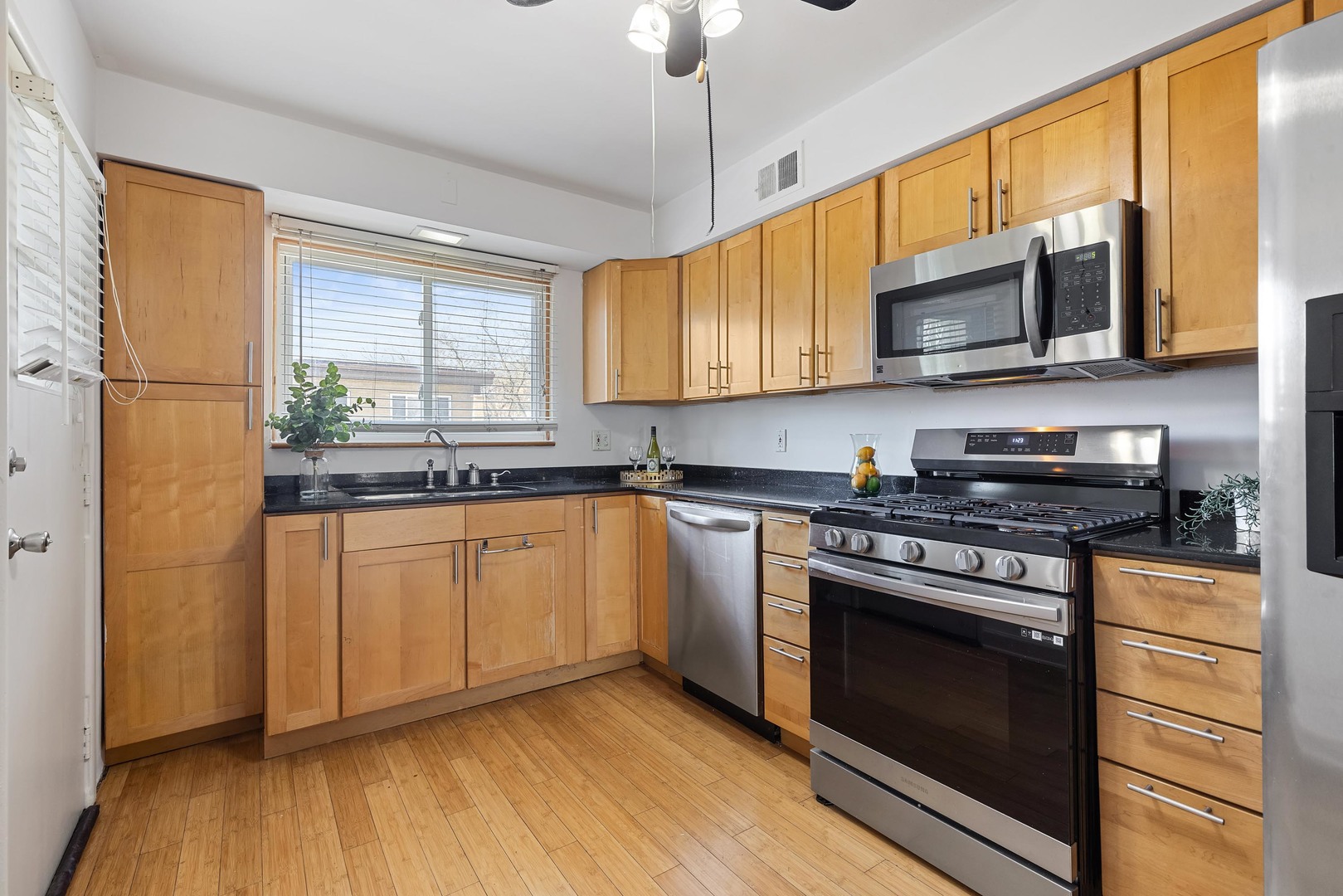1540 Park Avenue 2D