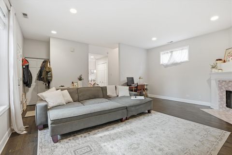 Tiny photo for 1334 W Webster Avenue #G, Chicago, IL 60614 (MLS # 12543313)