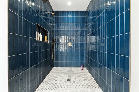 Tiny photo for 5235 S University Avenue, Chicago, IL 60615 (MLS # 12509477)