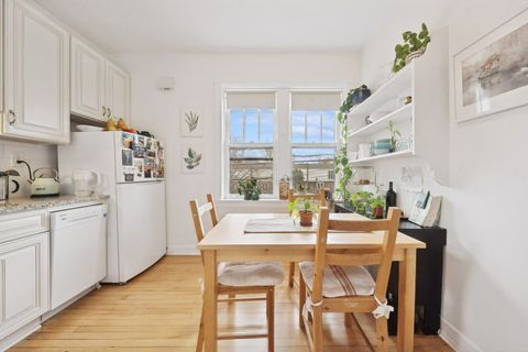 Tiny photo for 5235 S University Avenue, Chicago, IL 60615 (MLS # 12509477)