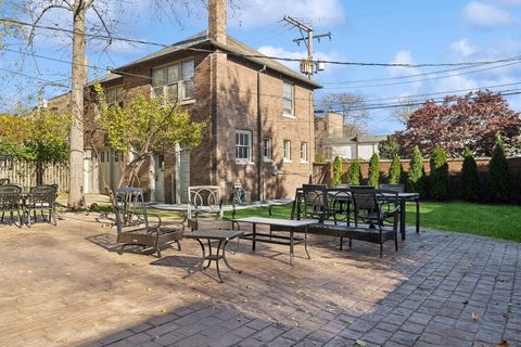 Tiny photo for 5235 S University Avenue, Chicago, IL 60615 (MLS # 12509477)