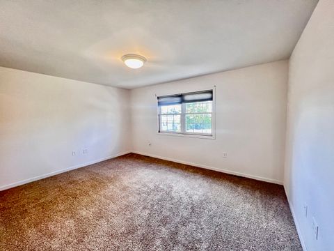 Tiny photo for 934 Evans Street, Ottawa, IL 61350 (MLS # 12499776)