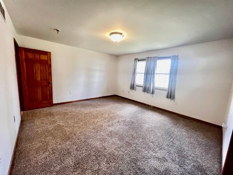 Tiny photo for 934 Evans Street, Ottawa, IL 61350 (MLS # 12499776)