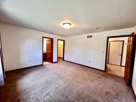 Tiny photo for 934 Evans Street, Ottawa, IL 61350 (MLS # 12499776)