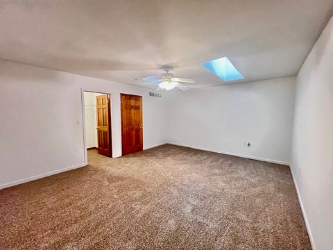 Tiny photo for 934 Evans Street, Ottawa, IL 61350 (MLS # 12499776)