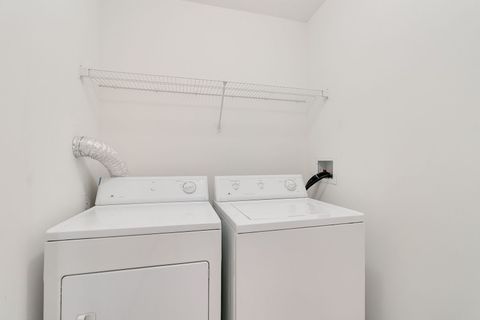 Tiny photo for 5100 W 96TH Street #442, Oak Lawn, IL 60453 (MLS # 12487205)