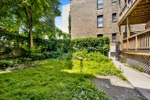Tiny photo for 1404 W Flournoy Street #1, Chicago, IL 60607 (MLS # 12688668)