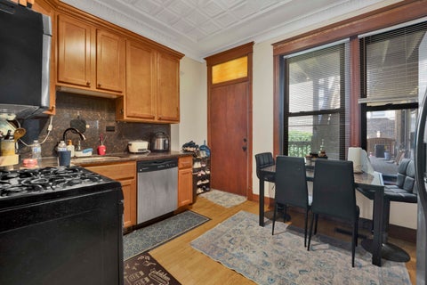Tiny photo for 1404 W Flournoy Street #1, Chicago, IL 60607 (MLS # 12688668)