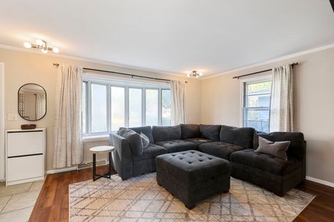 Tiny photo for 324 Alma Terrace, Cary, IL 60013 (MLS # 12488558)