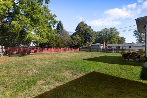 Tiny photo for 324 Alma Terrace, Cary, IL 60013 (MLS # 12488558)