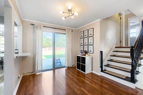 Tiny photo for 324 Alma Terrace, Cary, IL 60013 (MLS # 12488558)