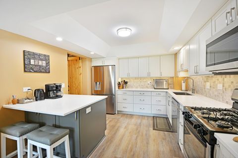 Tiny photo for 1315 Orrington Court #M, Wheeling, IL 60090 (MLS # 12611230)