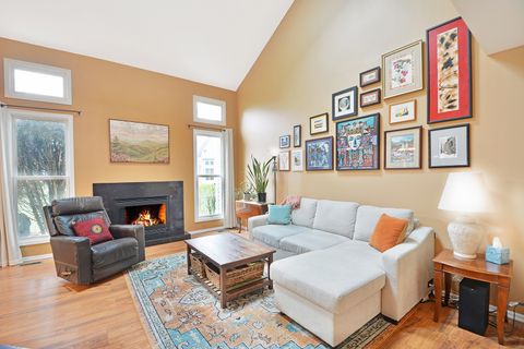 Tiny photo for 1315 Orrington Court #M, Wheeling, IL 60090 (MLS # 12611230)