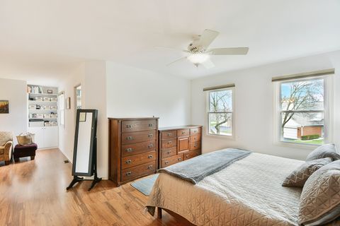 Tiny photo for 1315 Orrington Court #M, Wheeling, IL 60090 (MLS # 12611230)