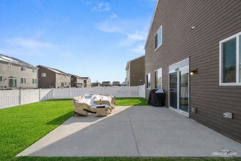 Tiny photo for 471 S Stone Brook Drive, Romeoville, IL 60446 (MLS # 12597773)