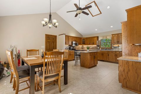 Tiny photo for 520 S Main Street, Gifford, IL 61847 (MLS # 12633014)