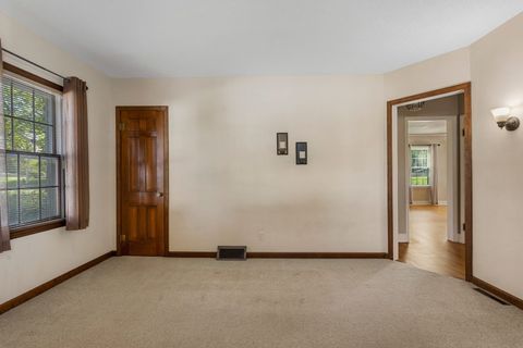 Tiny photo for 520 S Main Street, Gifford, IL 61847 (MLS # 12633014)