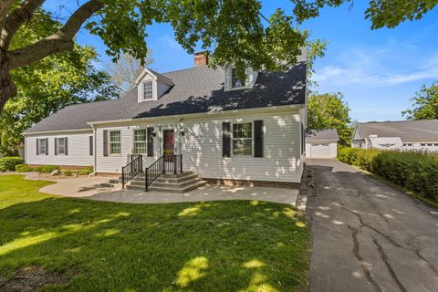 Tiny photo for 520 S Main Street, Gifford, IL 61847 (MLS # 12633014)