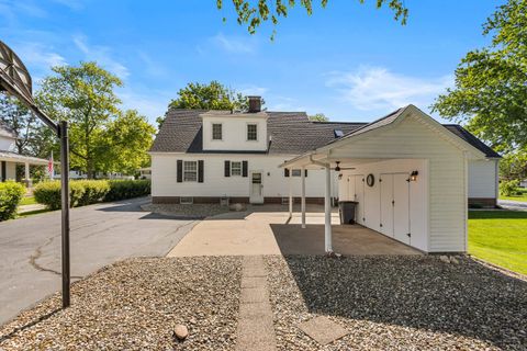 Tiny photo for 520 S Main Street, Gifford, IL 61847 (MLS # 12633014)