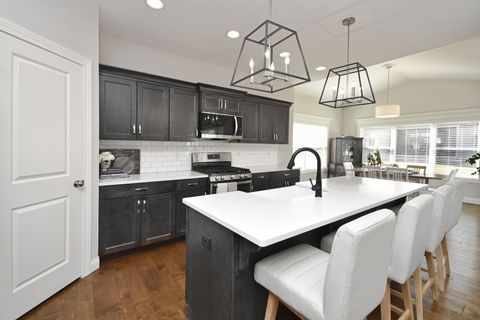 Tiny photo for 205 Potomac Avenue, Savoy, IL 61874 (MLS # 12570565)