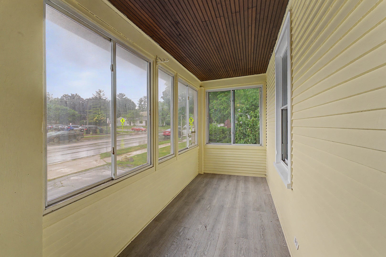 411 N Arlington Heights Road