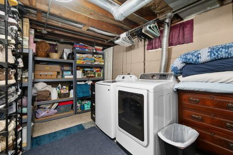 Tiny photo for 3105 Jefferson Avenue, Davenport, IA 52803 (MLS # 12575715)